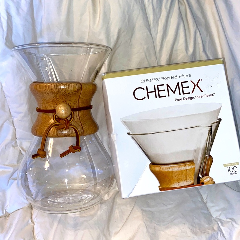 Chemex 6 cup pour over coffee maker and filters